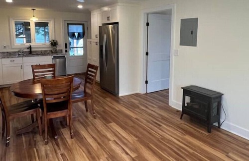 Blacksburg Apartment | Explore Scenic Views and Nature Trails at VT Hotel