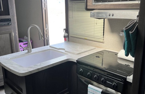 Cody House | Inviting Yellowstone Camper Experience in Cody with Pool