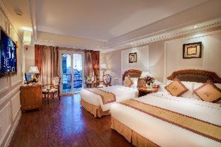 Old Quarter Hotel | Oceanfront Bliss at Scent Premium Hotel - 4-Star Retreat