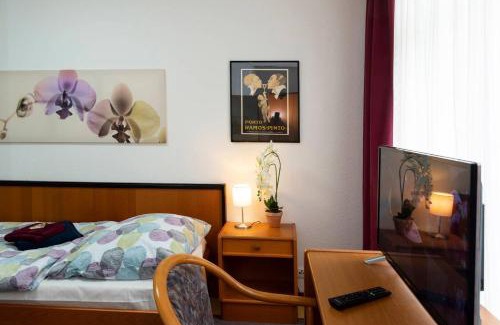 Ober-Hambach House | Cozy Stays at Schönblick – Your Perfect Getaway Awaits!