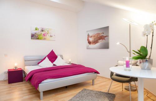 Horstein House | Scenic Stay at Schöne Aussicht - Family & Pet Friendly