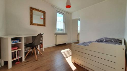 Eisenach Apartment | Beautiful View with Child-Friendly Amenities & Contactless Check-in