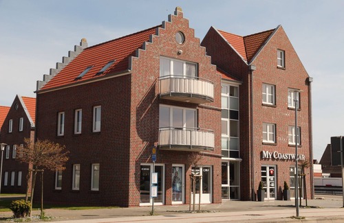 Norddeich Apartment | Beautiful Apartment with Lift Access - Rated 10/10 by Guests