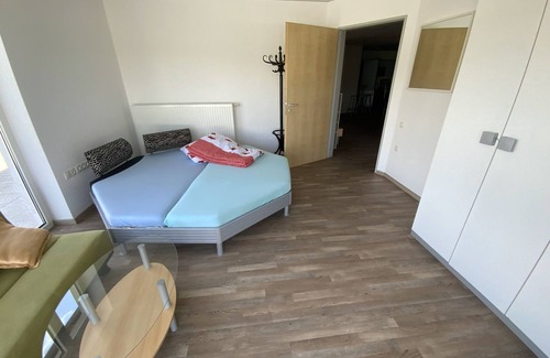 Bayreuth House | Beautiful Vacation Apartment with Lake View and Family Comfort