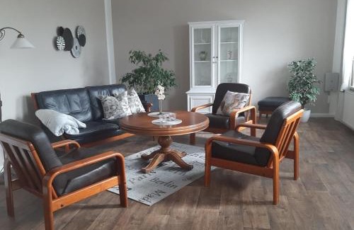 Stoltebuell Apartment | Cozy Apartment in Historic Inn, Child-Friendly Stay