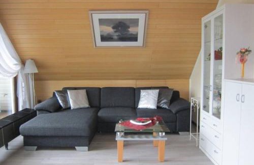 Bremen Apartment | Cozy Apartment at Haus Sonnengarten with Wi-Fi & Parking