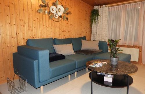 Huenibach Apartment | Scenic Lakeview Apartment with Oceanfront Charm