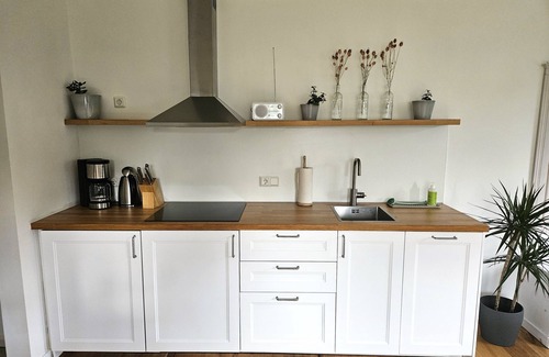 Radolfzell am Bodensee Apartment | Cozy Farmhouse Retreat with Ocean View and Garden Access