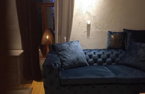Region Hannover District Apartment | Charming Garden Apartment in Mariensee for Families