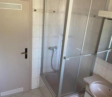 Wehr Apartment | Bright Family-Friendly Getaway in Beautiful Ferienwohnung