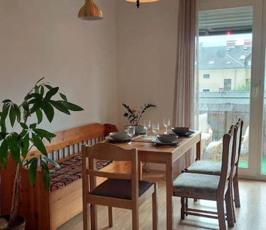 Lend Apartment | Bright Apartment with Whirlpool Bath - Rated 9.4/10