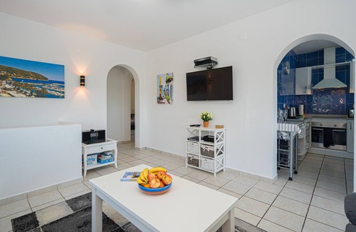 Benimeit Villa | Inviting Villa near Moraira with Private Pool & Ocean View
