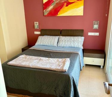 Guardamar del Segura Apartment | Scenic Apartment with Ocean View and Pool Access