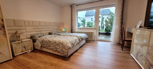 Reutlingen Apartment | Inviting Apartment at Georgenberg - Child Friendly Stay