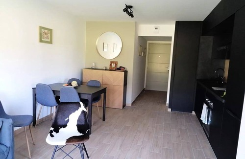Barcelonnette Apartment | Schöne Wohnung mit großer Terrasse