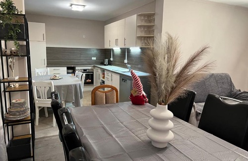 Juebek Apartment | Cozy Apartment with Garden: Pet and Child Friendly Stay
