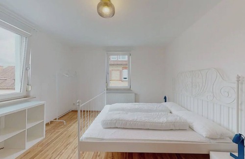 Neckarvorstadt Apartment | Schöne Wohnung Nähe Wasen