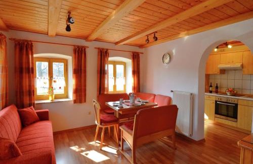 Viechtach House | Cozy Holiday Home in Viechtach, Pet-Friendly Retreat