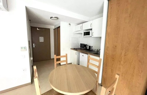 Vernet-les-Bains Apartment | Schönes Studio in der Residenz Les Balcons du Canigou