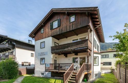 Kitzbuehel Apartment | Experience Elegance at Schönfeld II - 4-Star Family Retreat