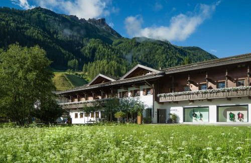 Neustift Im Stubaital Hotel | Relax at Schönherr Haus: Spa Retreat with Top Reviews