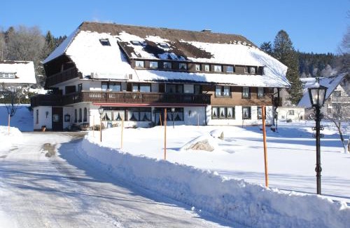 Haeusern Hotel | Oceanfront SchöpPerle: Family-Friendly Getaway Awaits