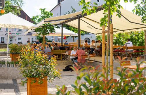 Beilngries Hotel | Experience Schattenhofer Braugasthof: Oceanfront Comfort Awaits