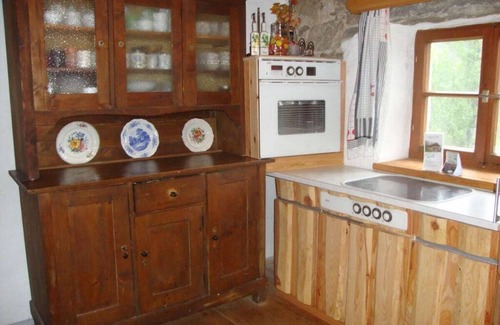 Waldkirchen House | Cozy Schauberger Hut: Pet-Friendly Mountain Retreat