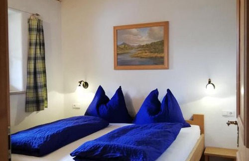 Scheffau am Wilden Kaiser Apartment | Discover Scheffauerhof: Pet-Friendly Retreat with Breakfast