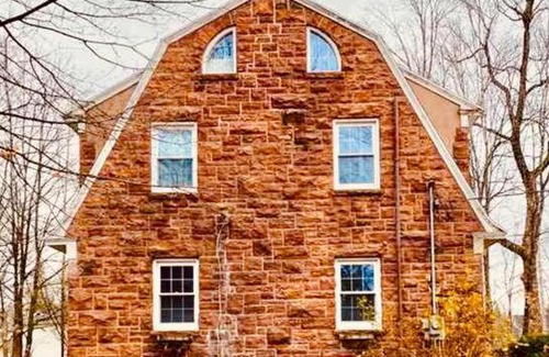 Potsdam Villa | Elegant Scheller House Downtown: Historic 4-Bedroom Retreat