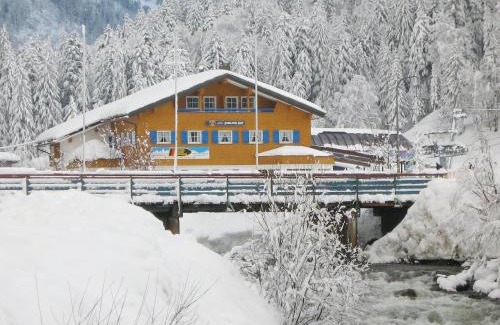 Balderschwang Hotel | Experience Schelpenalp Berghotel in Balderschwang Today!
