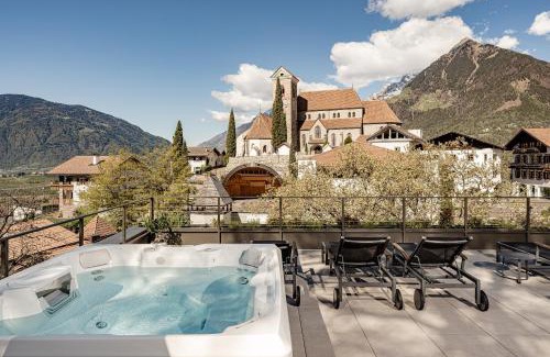 Schenna Apartment | Experience Comfort at Schenna Chalet - Apt Dora with Hot Tub