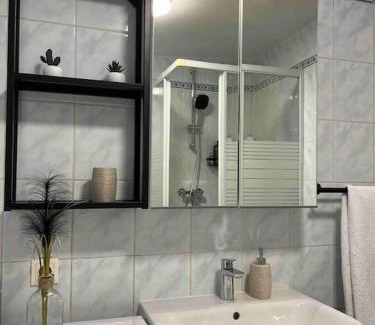 Ottakring Apartment | Stylish & Cozy Studio - Family Friendly with Top Reviews