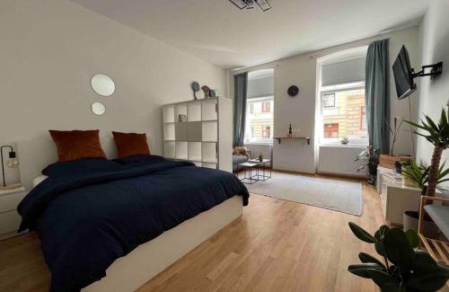 Ottakring Apartment | Stylish & Cozy Studio - Family Friendly with Top Reviews