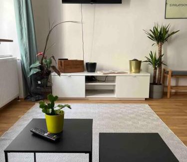 Ottakring Apartment | Stylish & Cozy Studio - Family Friendly with Top Reviews