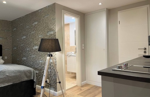 Kleinmorsum Apartment | Cozy 1-Bedroom Ground Floor Apartment for Two Guests