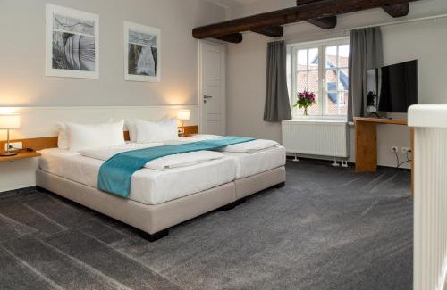 Goslar Hotel | Discover Schiefer Suite Hotel & Apartments: Pet Friendly Stay