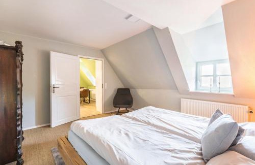 Schobull Apartment | Oceanfront Retreat at Schipp Landen Elsabea - Family Friendly