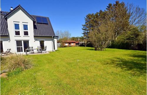 Juliusruh House | Schipperhus: Cozy Holiday Residence for Family Getaways