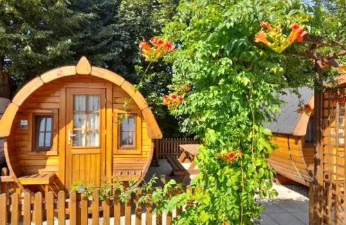Guenzburg Other | Family-Friendly Schlaffass-Camping Gutshof Donauried Awaits