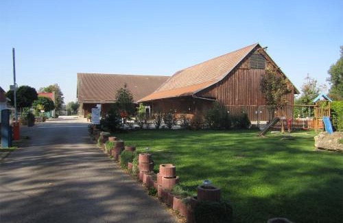 Guenzburg Other | Family-Friendly Schlaffass-Camping Gutshof Donauried Awaits