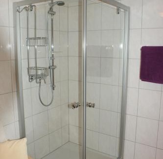 Scharnstein Apartment | Top-Rated Schlagerberg: Family-Friendly with Kitchen Access