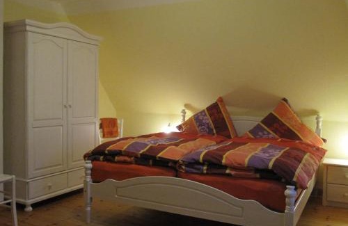 Winnemark Apartment | Discover Schleisicht: Family and Pet-Friendly Retreat