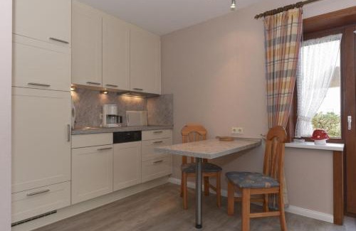 Nieblum Apartment | Oceanfront Schleswig-Holstein Retreat - Rated 8.3/10