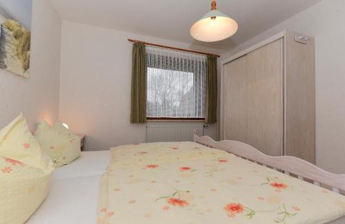 Nieblum Apartment | Oceanfront Schleswig-Holstein Retreat - Rated 8.3/10
