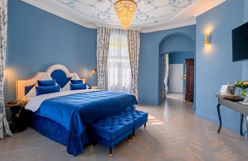 Bertsdorf Hotel | Discover Schloßhotel Althörnitz: Pet-Friendly Escape