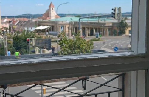 Eisenstadt Apartment | Discover Schloss-Appartements: Family-Friendly Retreat