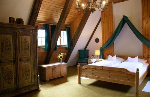 Bernried Bed & Breakfast | Discover Oceanfront Bliss at Schloss Egg Hotel