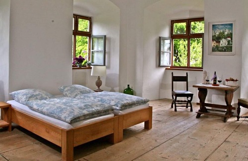 Hofstetten Other | Discover Schloss Hofstetten: Bavarian Castle with Pool