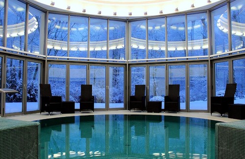 Yantarny Hotel | Indulge at Schloss Hotel Yantarny - Oceanfront Relaxation Awaits